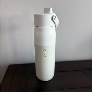 LARQ 23oz Self-Cleaning Insulated Water Bottle 680mL White